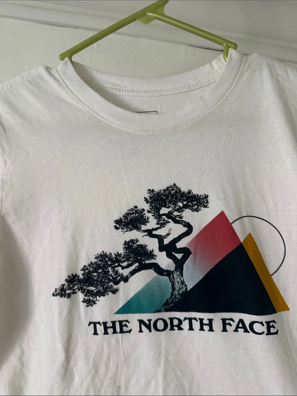 The North Face White Tee with Multicolor Mountain Graphic - Picture 2 of 4